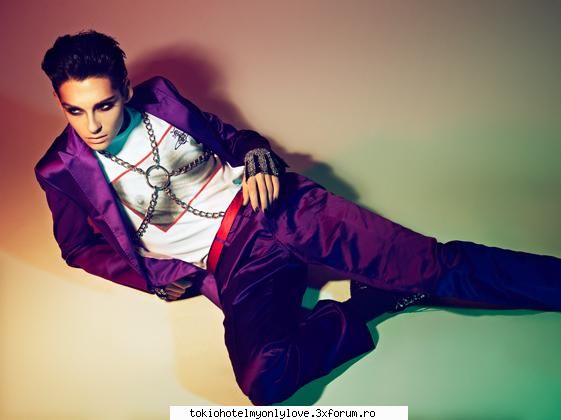 spuneti si voi o parere va rog .. s stiu dak mai pun in ..   ;) 4 girls & tokio hotel