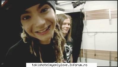 t:acum sa va arat cum fac fatza de iepurash fun with tom!