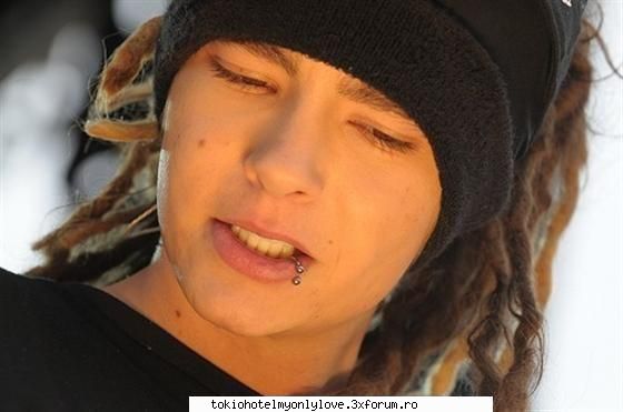 ahh..ce as mai face sex cu asta!ce poponetz misto are!ahh!