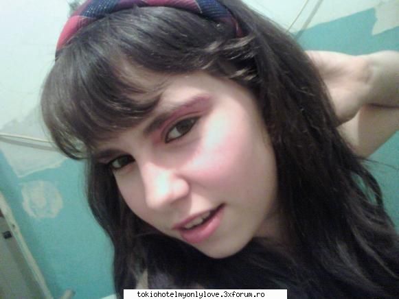 am capu maree  :rotfl:  acolo incape tot egoul meu  :(  mi sa mai mai rox si u esti my bff pt ka noi