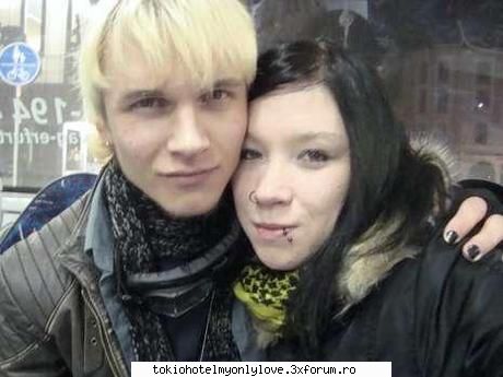 noua iubita a lui BK - nu cred ka e adevarat! cam asa arata asa zisa - ~� Bill Kaulitz �~